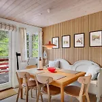 Σπίτι διακοπών Scenic Forest Retreat Close To Town Centre, Beaches And Golf Course