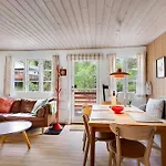 Σπίτι διακοπών Scenic Forest Retreat Close To Town Centre, Beaches And Golf Course