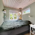 Scenic Forest Retreat Close To Town Centre, Beaches And Golf Course Σπίτι διακοπών *